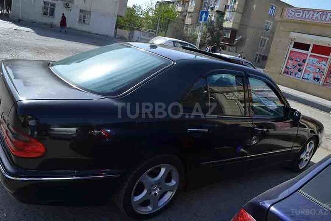 Mercedes E 240 2000, 254,000 km - 2.6 л - Bakı