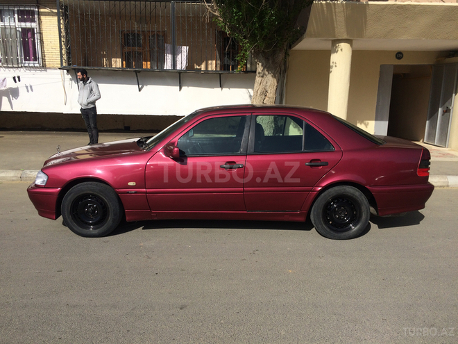 Mercedes C 180 1997, 390,000 km - 1.8 l - Bakı