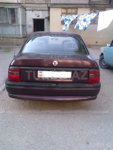 Opel Vectra 1995, 310,000 km - 2.0 l - Sumqayıt