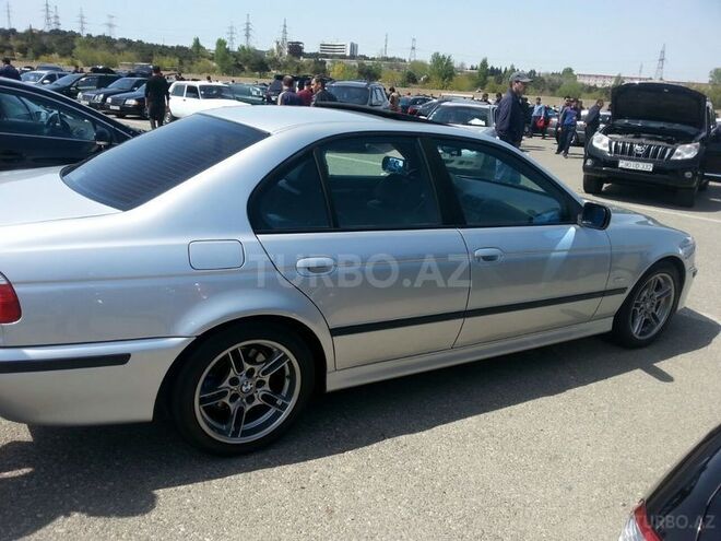 BMW 525 2001, 210,000 km - 2.5 l - Bakı