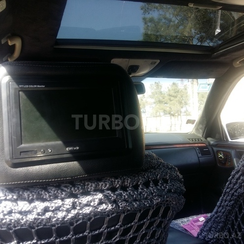 Mercedes E 270 1999, 40,000 km - 2.7 л - Sumqayıt