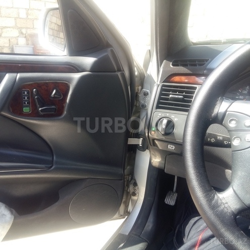 Mercedes E 270 1999, 40,000 km - 2.7 л - Sumqayıt