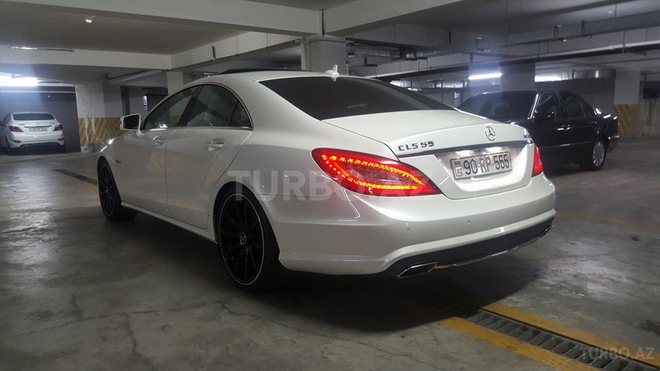 Mercedes  2012, 91,200 km - 4.7 l - Bakı