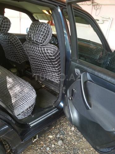 Mercedes C 180 1997, 392,300 km - 1.8 l - Beyləqan