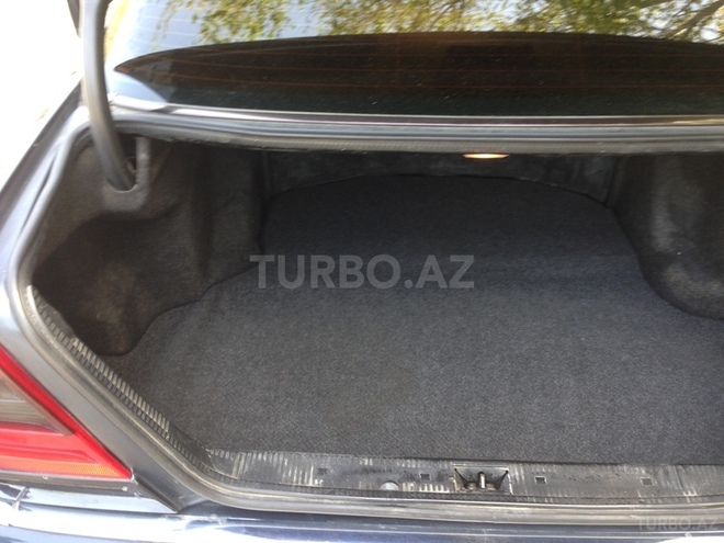 Mercedes C 230 1997, 261,000 km - 2.3 l - Bakı