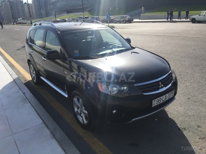 Mitsubishi Outlander 2008, 122,000 km - 3.0 l - Bakı