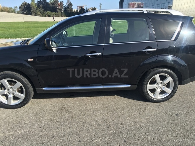 Mitsubishi Outlander 2008, 122,000 km - 3.0 l - Bakı