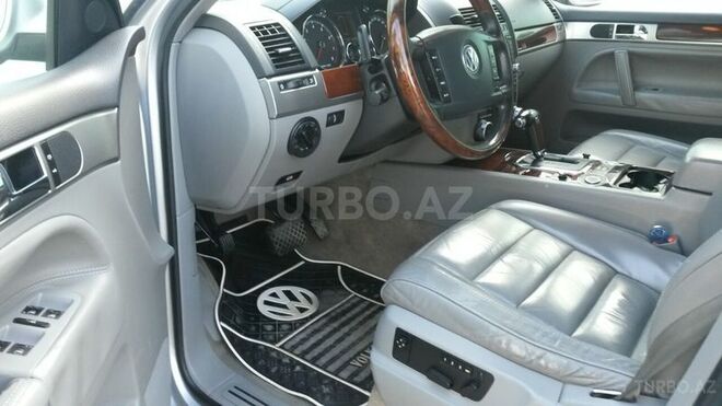 Volkswagen Touareg 2004, 232,000 km - 3.2 л - Bakı