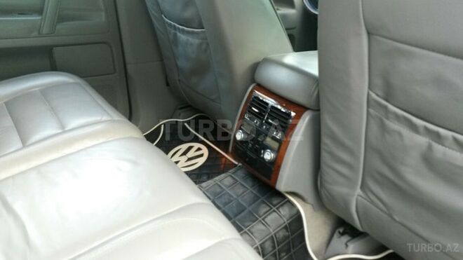Volkswagen Touareg 2004, 232,000 km - 3.2 л - Bakı