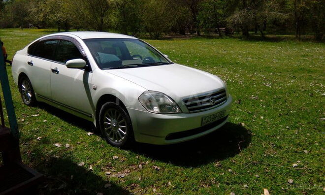 Nissan Teana 2004, 200,000 km - 2.3 l - Quba
