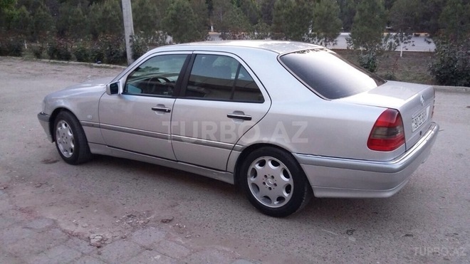Mercedes C 180 1999, 348,230 km - 1.8 л - Şirvan