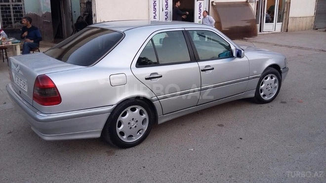 Mercedes C 180 1999, 348,230 km - 1.8 л - Şirvan