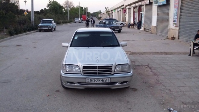 Mercedes C 180 1999, 348,230 km - 1.8 л - Şirvan