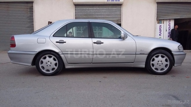 Mercedes C 180 1999, 348,230 km - 1.8 л - Şirvan