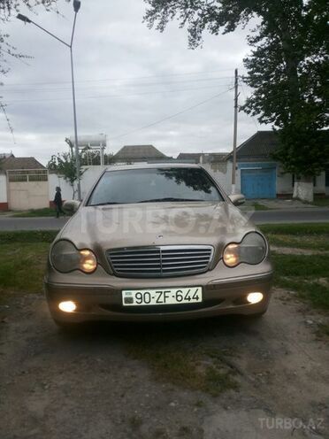 Mercedes C 180 2000, 270,000 km - 1.8 л - Göyçay