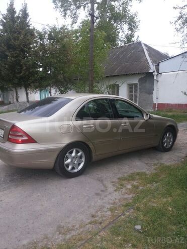 Mercedes C 180 2000, 270,000 km - 1.8 л - Göyçay