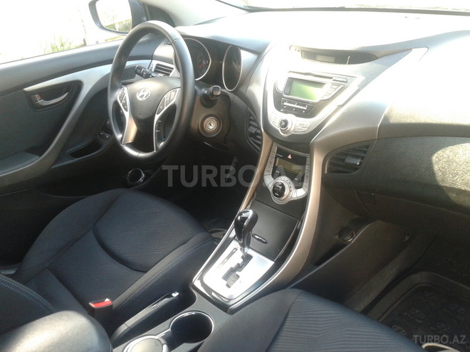 Hyundai Elantra 2011, 48,000 km - 1.8 л - Bakı