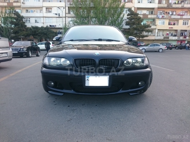 BMW 318 2002, 218,000 km - 2.0 l - Bakı