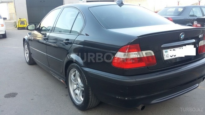 BMW 318 2002, 218,000 km - 2.0 l - Bakı