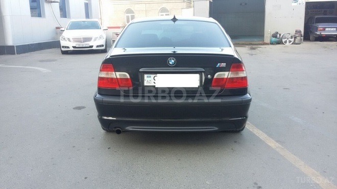 BMW 318 2002, 218,000 km - 2.0 l - Bakı