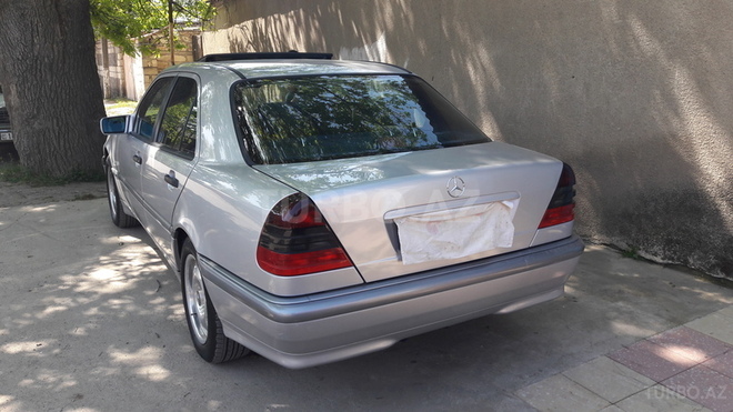 Mercedes C 180 1997, 142,600 km - 1.8 l - Şəmkir
