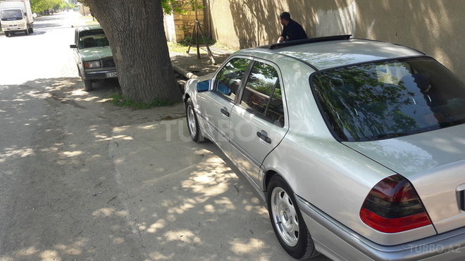Mercedes C 180 1997, 142,600 km - 1.8 l - Şəmkir