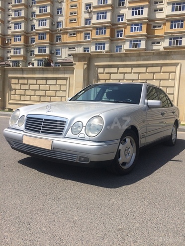 Mercedes E 200 1997, 184,000 km - 2.0 l - Bakı