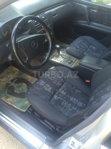 Mercedes E 200 1997, 184,000 km - 2.0 l - Bakı