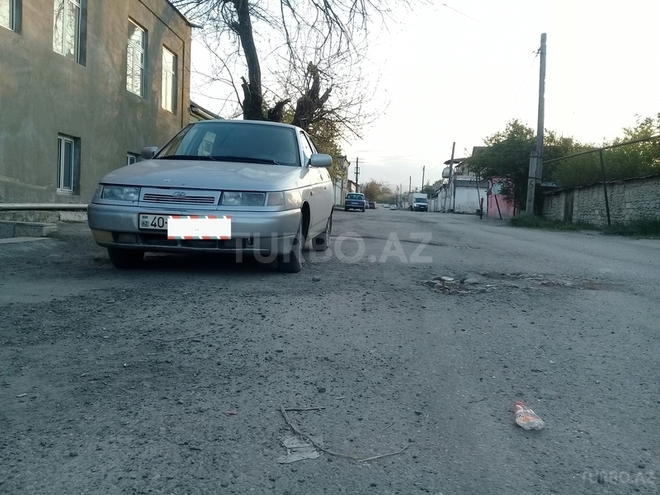 LADA (VAZ) 2110 2004, 218,000 km - 1.5 l - Quba