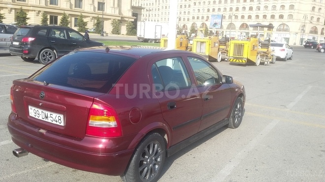 Opel Astra 1998, 270,000 km - 1.6 l - Bakı