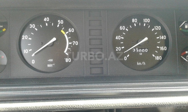 LADA (VAZ) 2107 2010, 33,000 km - 1.6 l - Bakı