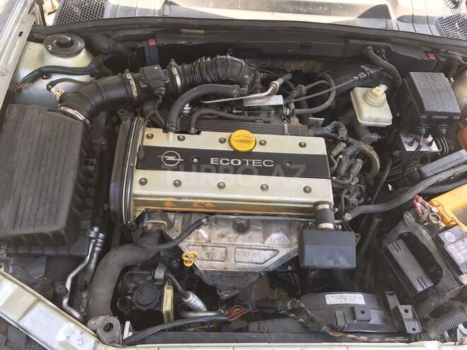 Opel Vectra 1999, 241,078 km - 2.0 l - Şabran