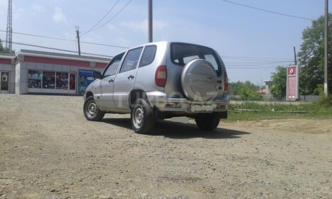 Chevrolet Niva 2004, 252,322 km - 1.7 л - Lənkəran