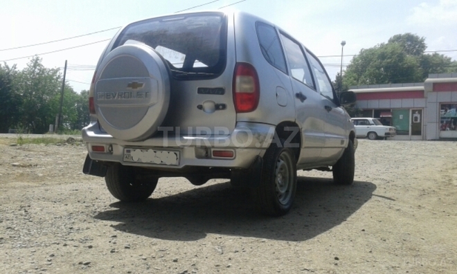 Chevrolet Niva 2004, 252,322 km - 1.7 л - Lənkəran