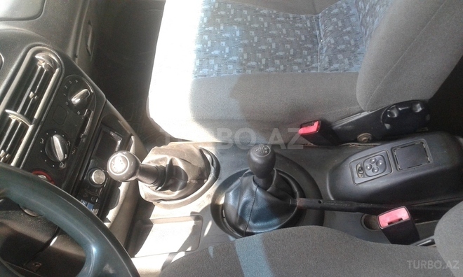 Chevrolet Niva 2004, 252,322 km - 1.7 л - Lənkəran