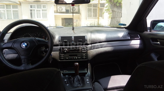 BMW 318 1999, 182,000 km - 1.9 l - Bakı
