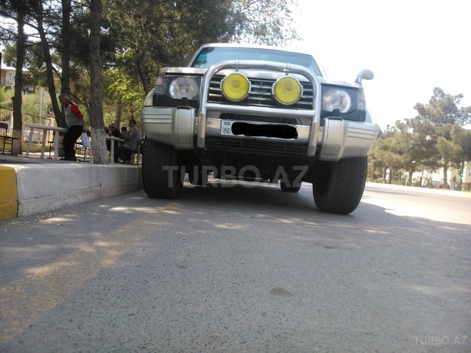 Mitsubishi Pajero 1992, 250,000 km - 2.5 л - Bakı