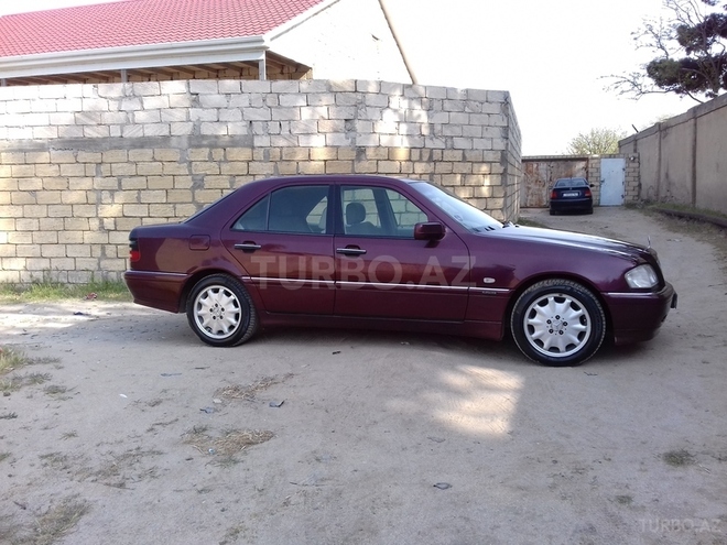 Mercedes C 180 1998, 250,000 km - 1.8 l - Sumqayıt
