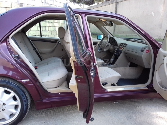 Mercedes C 180 1998, 250,000 km - 1.8 l - Sumqayıt