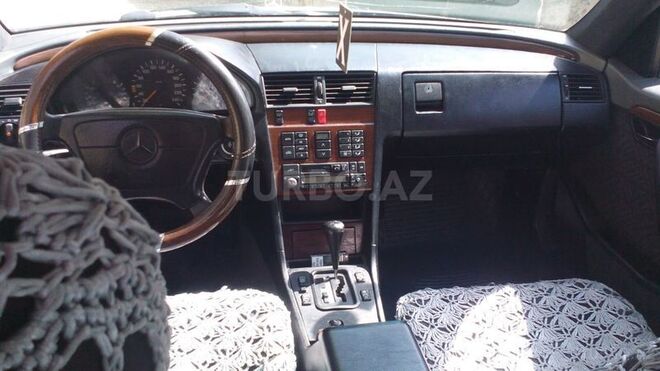 Mercedes C 180 1993, 356,415 km - 1.8 l - Salyan