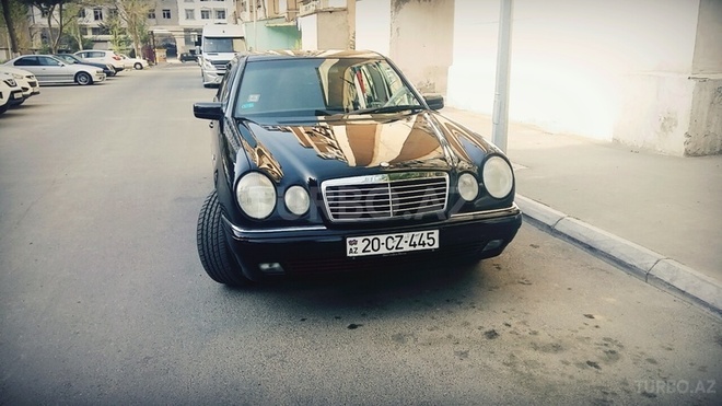 Mercedes E 240 1997, 237,000 km - 2.4 l - Bakı