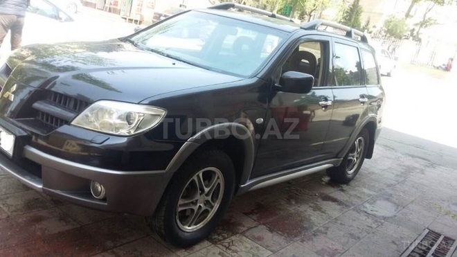 Mitsubishi Outlander 2006, 245,000 km - 2.6 l - Bakı