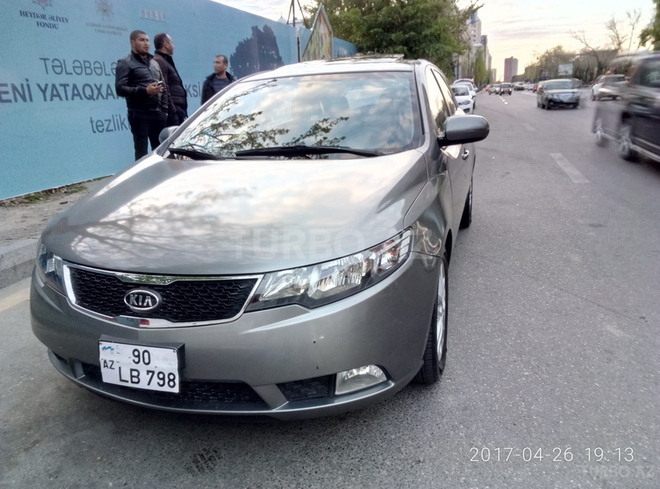 Kia Cerato 2011, 218,000 km - 1.6 l - Bakı