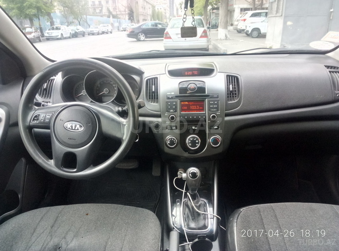 Kia Cerato 2011, 218,000 km - 1.6 l - Bakı