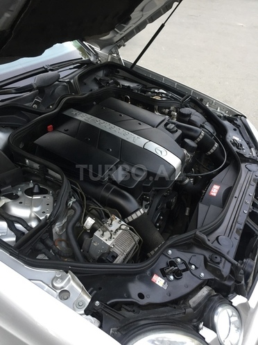 Mercedes E 240 2004, 193,267 km - 2.4 л - Bakı