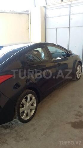 Hyundai Elantra 2011, 118,000 km - 1.8 l - Göygöl