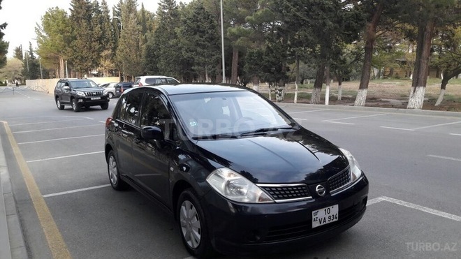 Nissan Tiida 2008, 220,000 km - 1.6 л - Sumqayıt