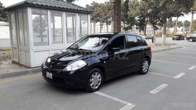 Nissan Tiida 2008, 220,000 km - 1.6 л - Sumqayıt