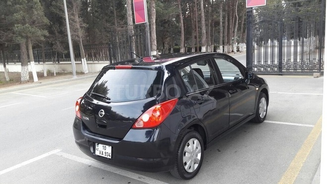 Nissan Tiida 2008, 220,000 km - 1.6 л - Sumqayıt