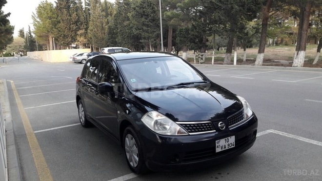 Nissan Tiida 2008, 220,000 km - 1.6 л - Sumqayıt